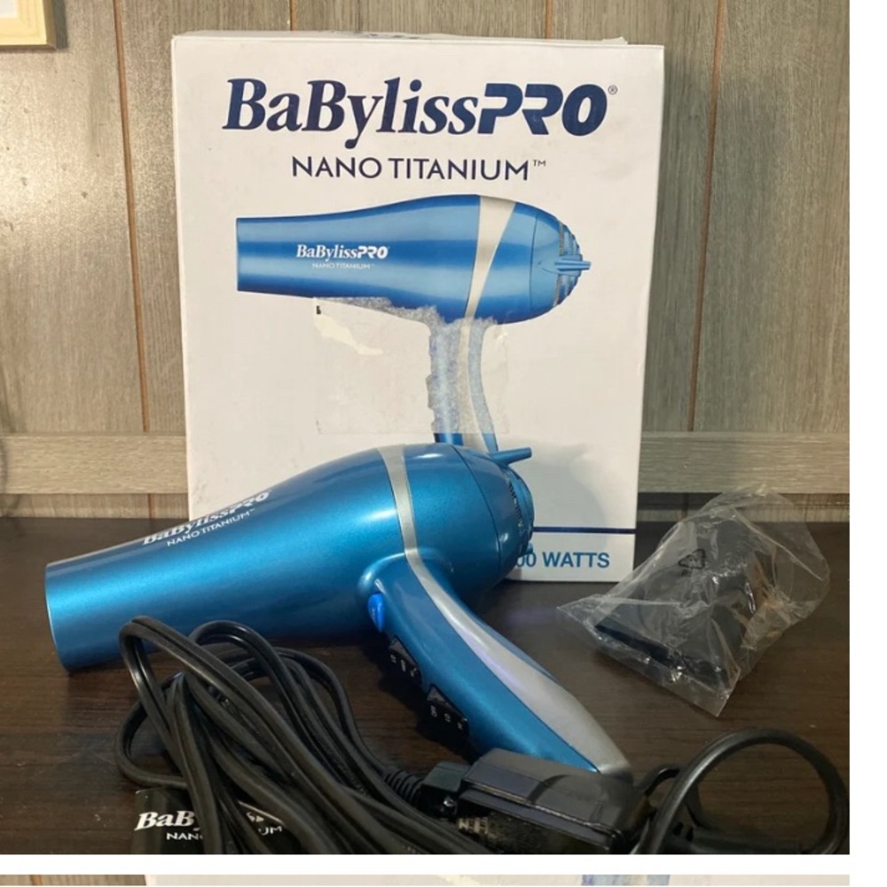 BABYLISSPRO® NANO TITANIUM™ DRYER